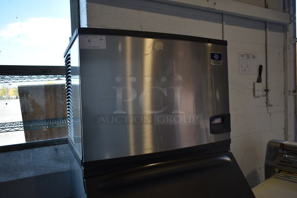 2011 Manitowoc ID0602A-261 Stainless Steel Commercial Ice Machine Head on Manitowoc B570 Commercial Ice Bin. 208-230 Volts, 1 Phase.  - Image 2 of 10