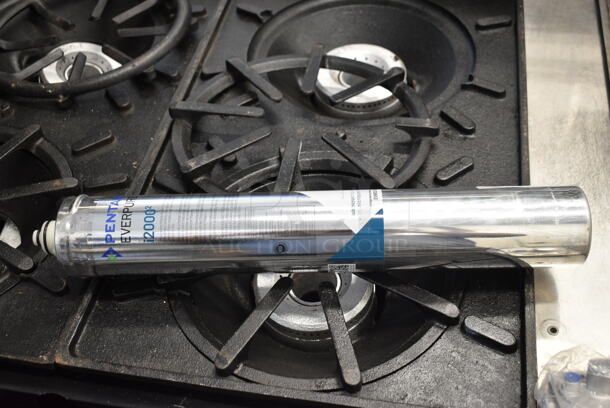 2 BRAND NEW SCRATCH AND DENT! Pentair Everpure i20002 EV9612-22 Submicron Filtration w Micropure II. 2 Times Your Bid!  - Image 4 of 6