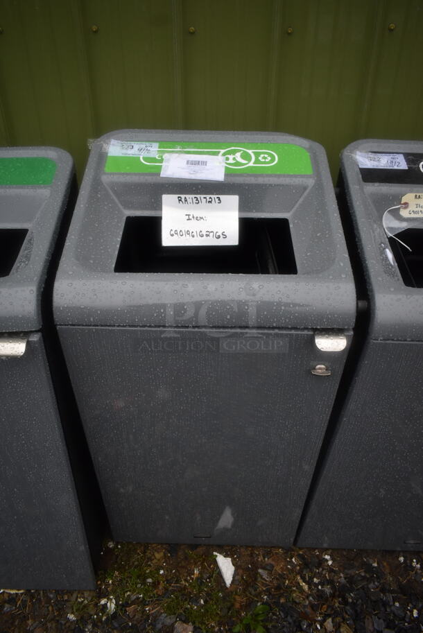 BRAND NEW SCRATCH AND DENT! Rubbermaid 6901961627GS  Configure 23 Gallon Stenni Gray 1 Stream Organic Waste Square Indoor Recycling Container - Image 2 of 5