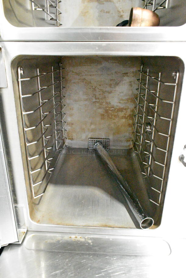 Vulcan C24GA10 Stainless Steel Commercial Natural Gas Powered 2 Deck Steam Cabinet. 125,000 BTU.  - Image 6 of 8