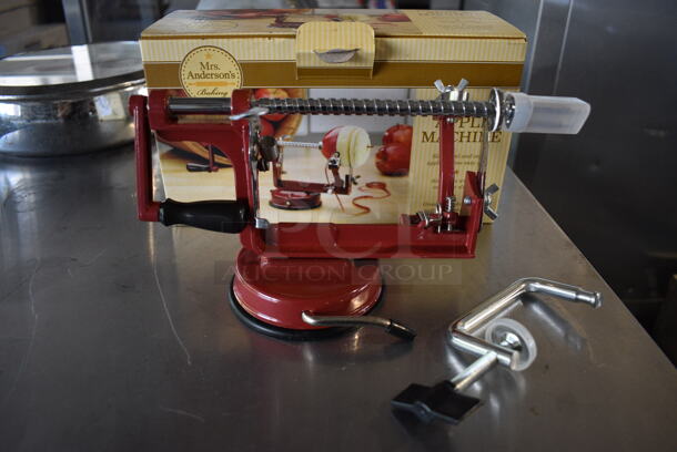 BRAND NEW IN BOX! Mrs Anderson's Metal Countertop Apple Peeler Machine. 10x4x5