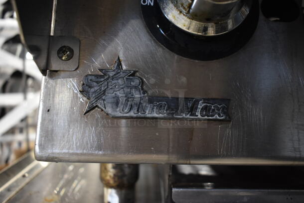 Star Ultra Max Stainless Steel Commercial Countertop Natural Gas Powered Charbroiler Grill.  - Image 7 of 7