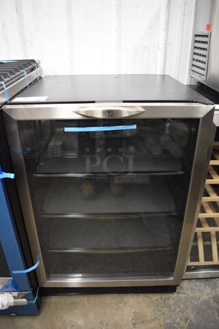 BRAND NEW SCRATCH AND DENT! Danby DBC514BLS Metal Mini Cooler Merchandiser. 115 Volts, 1 Phase. 24x25x34.5. Tested and Working!