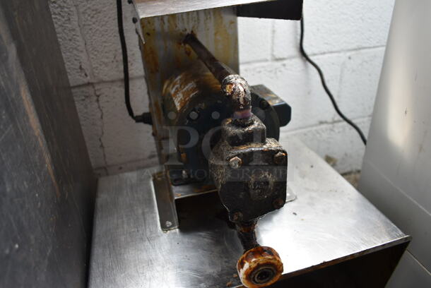 P18K Stainless Steel Commercial Fryer Oil Filter. - Image 5 of 6