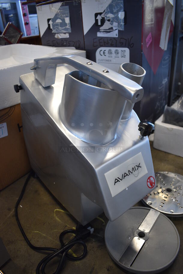 BRAND NEW SCRATCH AND DENT! Avamix CFP5D Stainless Steel Commercial Continuous Feed Food Processor w/ 5 Various Blades. 120 Volts, 1 Phase. 11x21x21. Tested and Working! - Image 7 of 8