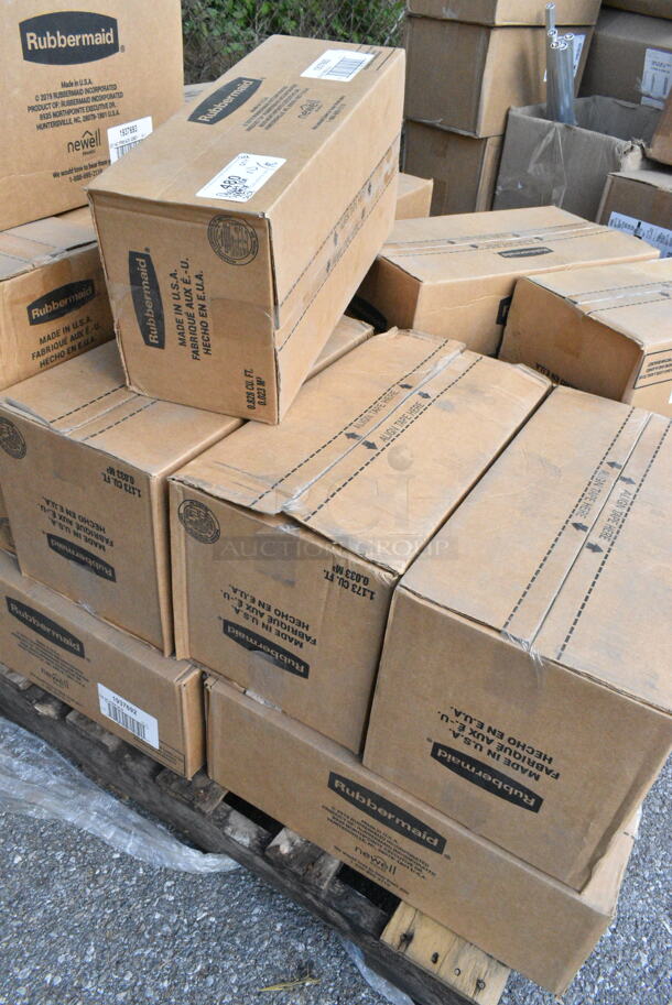 22 Boxes of 4 BRAND NEW! Rubbermaid 1937693  14 Cup Clear Square Premier Storage Container with Lid. 22 Times Your Bid!  - Image 6 of 7