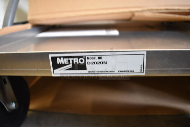 BRAND NEW IN BOX! Metro Metal Cart on Commercial Casters. 21.5x21.5x7.5 - Image 3 of 3