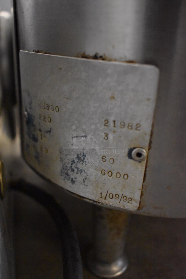 Cecilware RU300 Stainless Steel Commercial Countertop Automatic Coffee Urn. 220 Volts, 3 Phase. 32x18x27 - Image 5 of 7