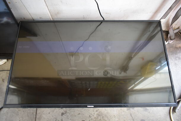 Toshiba 43L310U 43" Television. Buyer Must Pick Up - We Will Not Ship This Item. Tested and Working! - Image 2 of 7