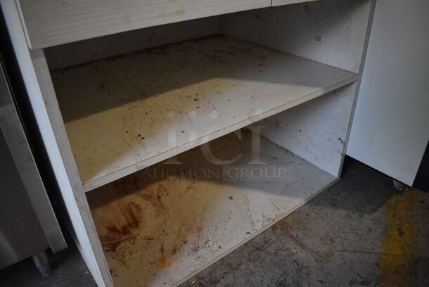 Wood Pattern Counter. 37x31x36 - Image 4 of 5