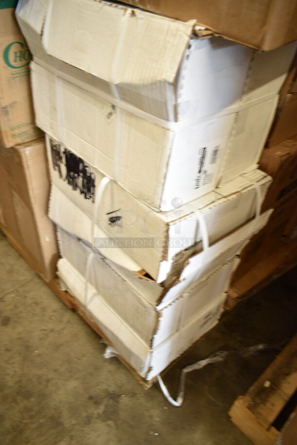 PALLET LOT of 30 BRAND NEW Boxes Including 795PTOKFT3 Choice Kraft Microwavable Folded Paper #3 Take-Out Container 7 3/4" x 5 1/2" x 2 1/2" - 200/Case, 128HD8BULK ChoiceHD 8 oz. Microwavable Translucent Plastic Deli Container - 480/Case, 2 Box 5008W Choice 8 oz Paper Hot Cups, 5 Box 502404816CL Lavex 40-45 Gallon 16 Micron 40" x 48" High Density Janitorial Can Liner / Trash Bag - 250/Case, 3 Box 128HD16BULK ChoiceHD 16 oz. Microwavable Translucent Plastic Deli Container - 480/Case, 128HD12COMBO ChoiceHD 12 oz. Microwavable Translucent Plastic Deli Container and Lid Combo Pack - 240/Case, 127CH24 Choice 24 oz. Clear RPET Hinged Deli Container - 200/Case, 500CFT Lavex White C-Fold Standard Weight Towel - 2400/Case, QHXR050 Tuxton Ramekins, 395RP07 EcoChoice Compostable Sugarcane / Bagasse 7" Plate - 1000/Case, 9PWCR Dart Plates, CCP-9-SQ 9 oz Squat Cold Cups, 2 Box 394EN502M Noble Products Powder-Free Disposable Blue Exam Grade Nitrile 4 Mil Thick Textured Gloves - Medium - 1000/Case, 966UPWIDEKFT 2-Ply Wide Interfold 6 1/2" x 8 1/2" Dispenser Napkin, Choice 16 oz Cups. 30 Times Your Bid! - Image 5 of 12