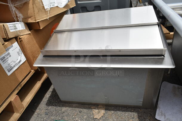 Stainless Steel Commercial Drop In Ice Bin w/ Lid. - Image 1 of 6