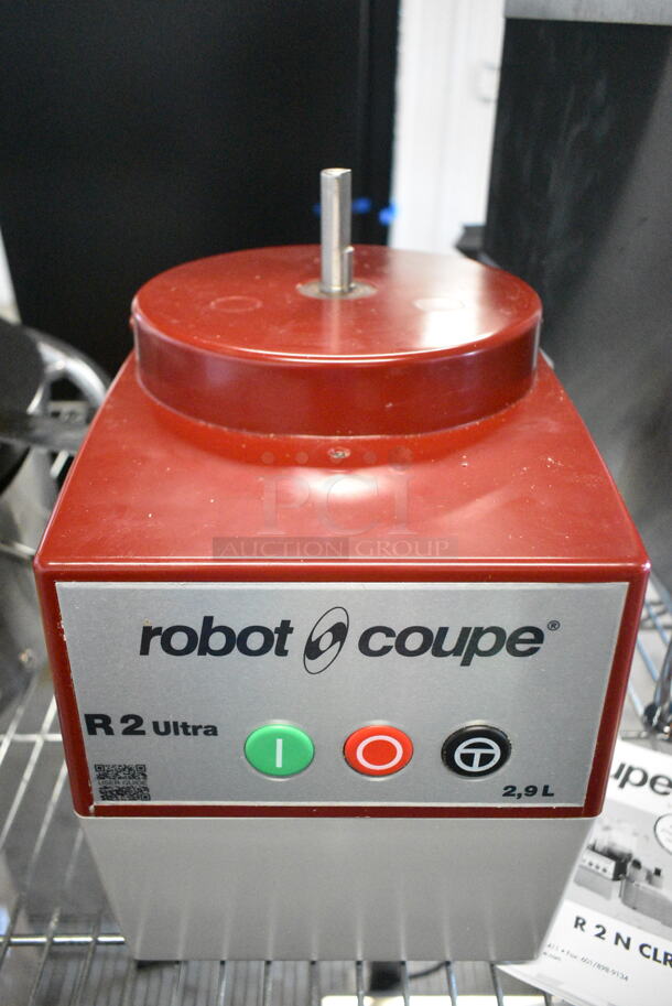 BRAND NEW SCRATCH AND DENT! Robot Coupe R2UB 3 Qt. / 3 Liter Stainless Steel Batch Bowl Food Processor. 120 Volts, 1 Phase. Tested and Working! - Image 7 of 9