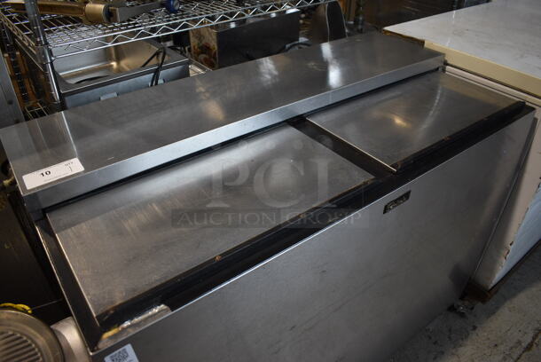 Perlick Model FR48SS Stainless Steel Commercial Bottled Back Bar Cooler w/ 2 Sliding Lids on Commercial Casters. 115 Volts, 1 Phase. 48x25x40. Tested and Working! - Image 4 of 8