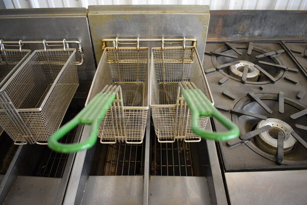 Frymaster Model PH155-2SC ENERGY STAR Stainless Steel Commercial Floor Style Natural Gas Powered Deep Fat Fryer w/ 2 Metal Fry Baskets on Commercial Casters. 40,000 BTU. 15.5x30x46 - Image 4 of 7