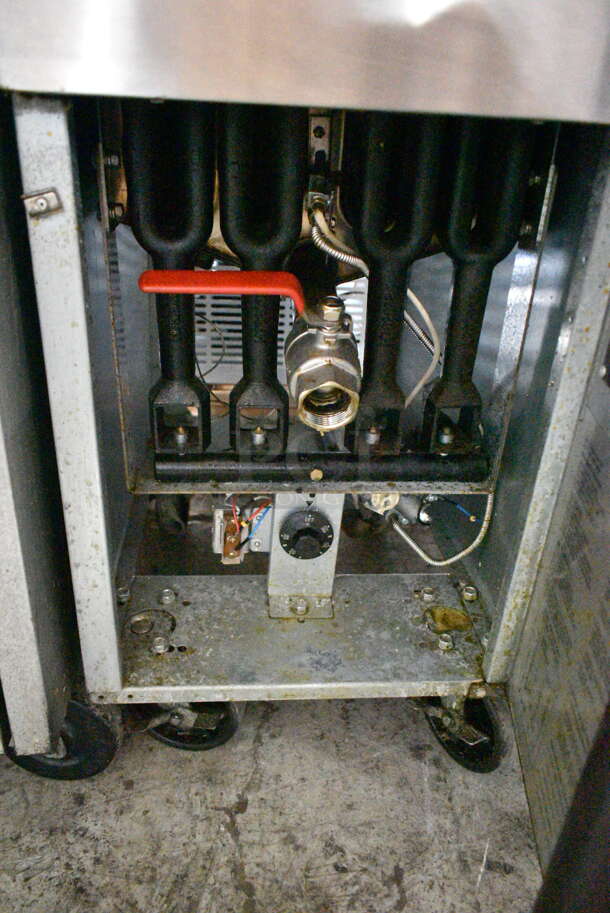 2022 Avantco FF400-N Stainless Steel Commercial Floor Style Natural Gas Powered Deep Fat Fryer on Commercial Casters. 120,000 BTU.  - Image 4 of 5