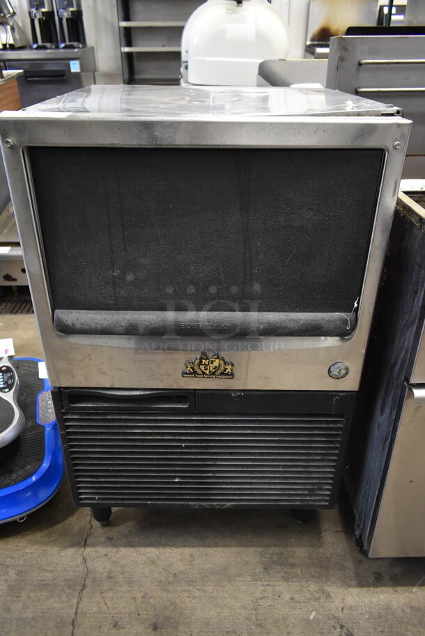 Hoshizaki KM-101BAH Stainless Steel Commercial Self Contained Ice Machine. 115 Volts, 1 Phase.  - Image 3 of 8