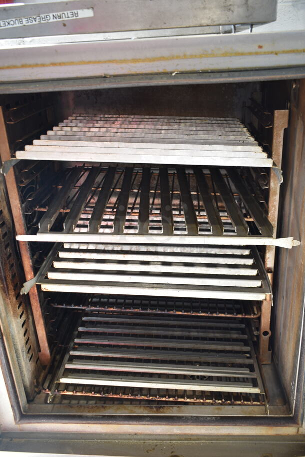 Alto Shaam 10.10 ESI Stainless Steel Commercial Electric Powered Combitherm Convection Oven w/ Equipment Stand. 208-240 Volts, 3 Phase. - Image 5 of 7
