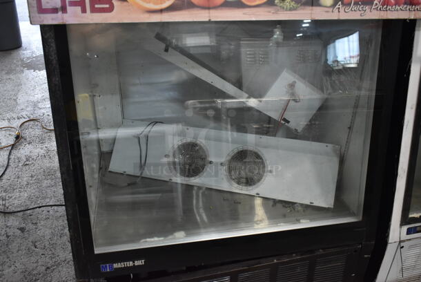 Master-Bilt FIP-40 Metal Commercial Floor Style Deli Display Case Merchandiser. 208-230 Volts, 1 Phase.  Tested and Does Not Power On - Image 3 of 8