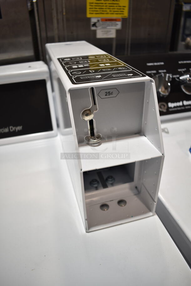 BRAND NEW SCRATCH AND DENT! Speed Queen Quantum Gold Pro DV6000WE 7.0 cu. ft. 27" Left Hinged Front Load Electric Commercial Dryer with Rear Control - Coin Operated. 120/208-240 Volts, 1 Phase.  - Image 3 of 6