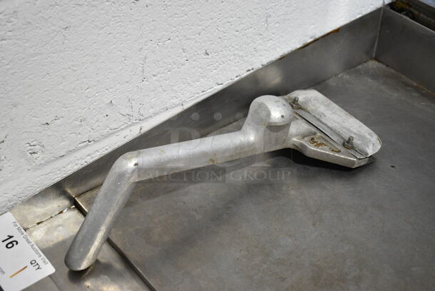 Vulcan Stainless Steel Commercial Countertop Natural Gas Powered Flat Top Griddle w/ Scraper.  - Image 3 of 4