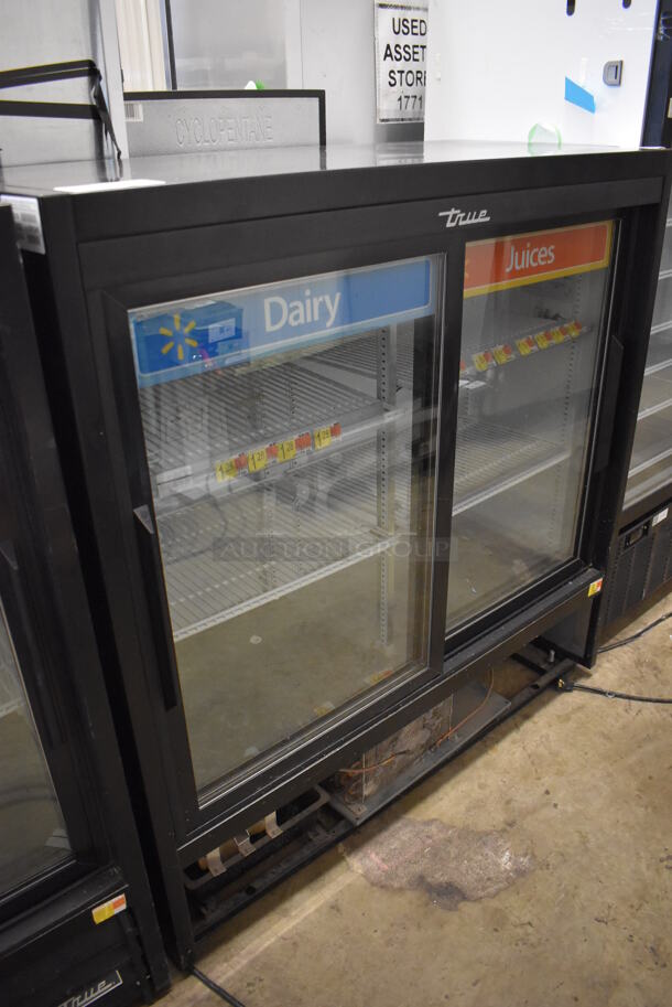 2017 True GDM-41SL-48-HC-LD Metal Commercial 2 Door Cooler Merchandiser w/ Poly Coated Racks. 115 Volts, 1 Phase. 47x21x49. Tested and Working!