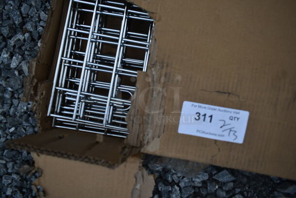 BRAND NEW SCRATCH AND DENT! Regency 460ECSC1836 NSF Chrome Wire Security Cage - 18" x 36" x 61" - Image 3 of 4