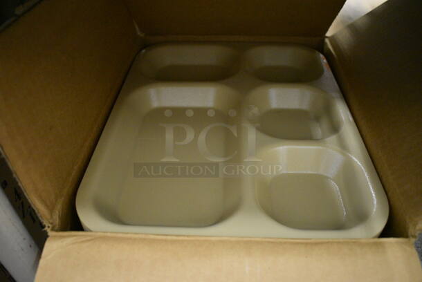 48 BRAND NEW IN BOX! Cambro Poly Tan 5 Compartment Trays. 14x11x1. 48 Times Your Bid!