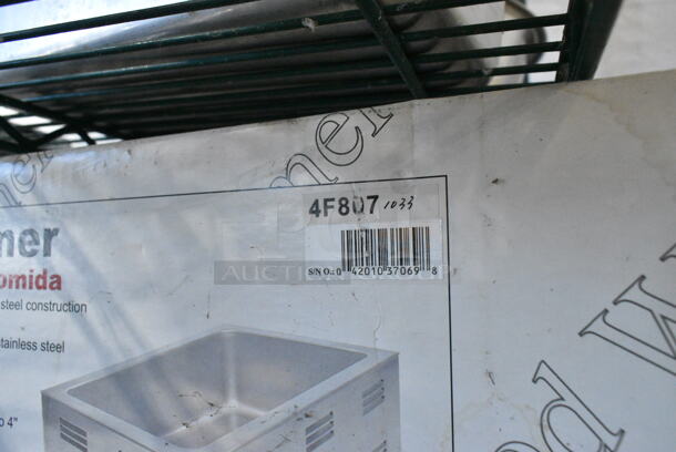 BRAND NEW IN BOX! Avantco Stainless Steel Food Warmer. 120 Volts, 1 Phase.  - Image 3 of 3
