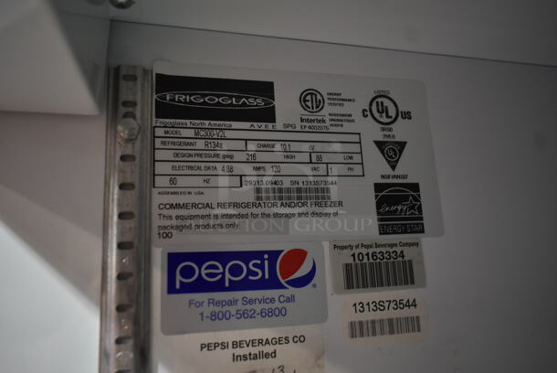 Frigoglass MC300-V2L Metal Commercial Single Door Reach In Cooler Merchandiser w/ Poly Coated Racks on Commercial Casters. 115 Volts, 1 Phase. Tested and Working! - Image 4 of 4