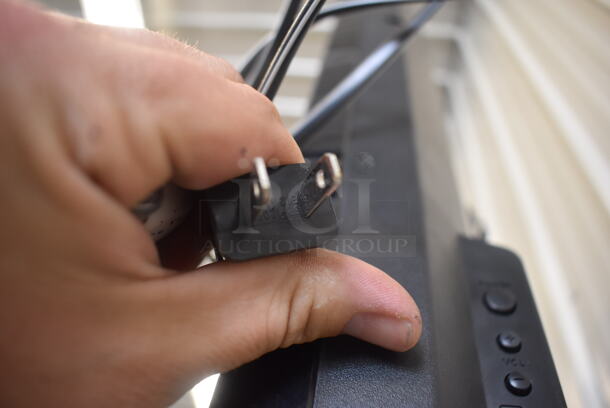 Sanyo DP42840 42" LCD TV on Stand 120 Volts 1 Phase. Tested and Working! - Image 6 of 6