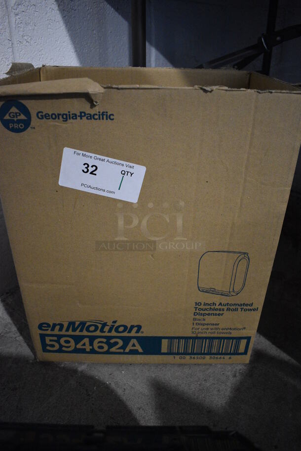 BRAND NEW IN BOX! Georgia Pacific enMotion Poly Wall Mount Paper Towel Dispenser. 14x10x18 - Image 4 of 4
