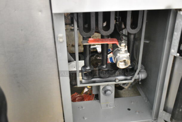 Globe GFF35G Stainless Steel Commercial Floor Style Natural Gas Powered Deep Fat Fryer. 90,000 BTU.  - Image 3 of 6