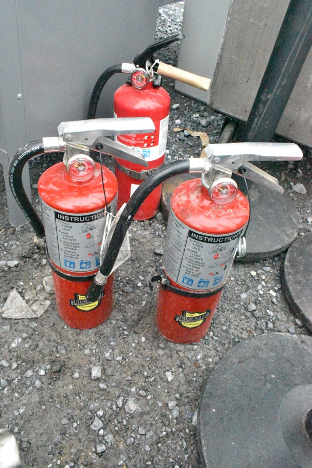 4 Various Fire Extinguishers Including 1 Wet Chemical and 3 Dry. 4 Times Your Bid! Buyer Must Pick Up - We Will Not Ship This Item. - Image 6 of 12
