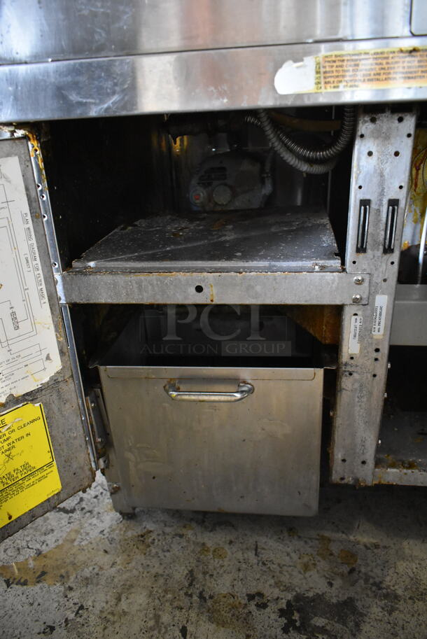 Frymaster FM145EBLSC Stainless Steel Commercial Natural Gas Powered Single Bay Deep Fat Fryer w/ Left Side Dumping Warming Station. 122,000 BTU. - Image 5 of 9