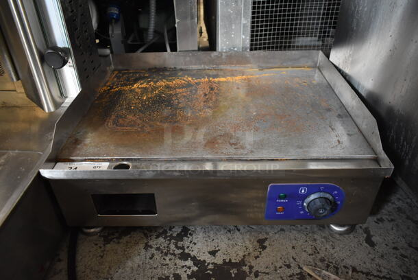 Stainless Steel Commercial Countertop Electric Powered Flat Top Griddle. 115 Volts, 1 Phase.