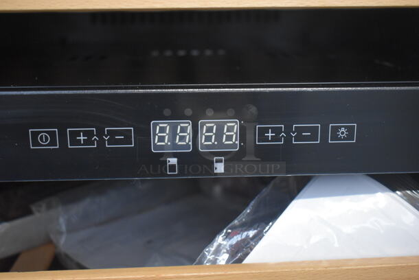 BRAND NEW SCRATCH AND DENT! Whynter BWR-462D 46-Bottle Dual Temperature Zone Built-In Wine Refrigerator Merchandiser. 115 Volts, 1 Phase. Tested and Working! - Image 5 of 7