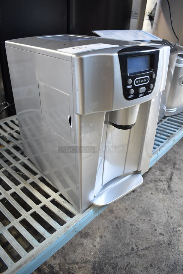BRAND NEW SCRATCH AND DENT! Whynter IDC-221SC Countertop Direct Connection 26lb per day Ice Maker and Water Dispenser – Silver. 115 Volts, 1 Phase. Tested and Working! - Image 3 of 5