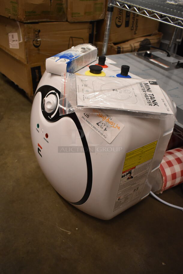 BRAND NEW SCRATCH AND DENT! Eccotemp EM-7.0 7 Gallon Electric Indoor Mini-Tank Water Heater. 110/120 Volts, 1 Phase. - Image 3 of 8
