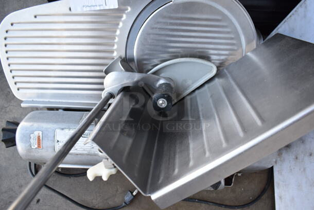 Hobart 1612 Stainless Steel Commercial Countertop Automatic Meat Slicer. 115 Volts, 1 Phase. 21x26x21. Tested and Working! - Image 3 of 6