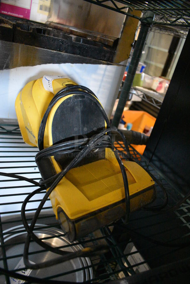 Easyclean Vacuum. 7x16x9. Tested and Working! - Image 2 of 3