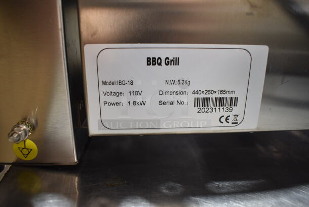 BRAND NEW SCRATCH AND DENT! 2023 Hoocoo IBG-18 Stainless Steel Commercial Countertop Electric Powered Barbecue BBQ Grill. 110 Volts, 1 Phase. Tested and Working! - Image 6 of 6