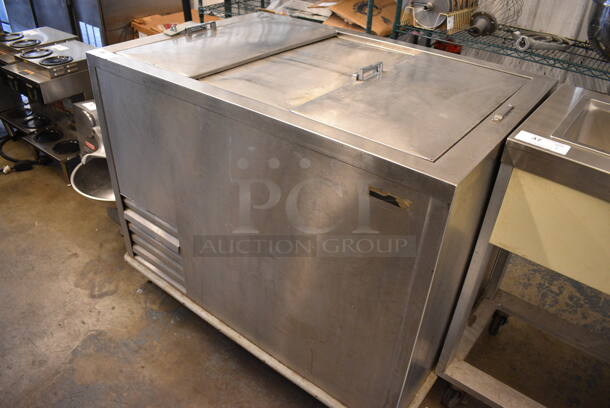 Shelleymatic N860SSP Stainless Steel Commercial Refrigerated Beverage Transport Unit on Commercial Casters. 115 Volts, 1 Phase. 44x30x36.5. Tested and Does Not Power On - Image 2 of 10