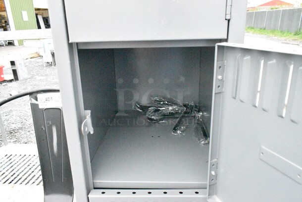 Gray Metal 6 Cubby Locker.  - Image 3 of 5