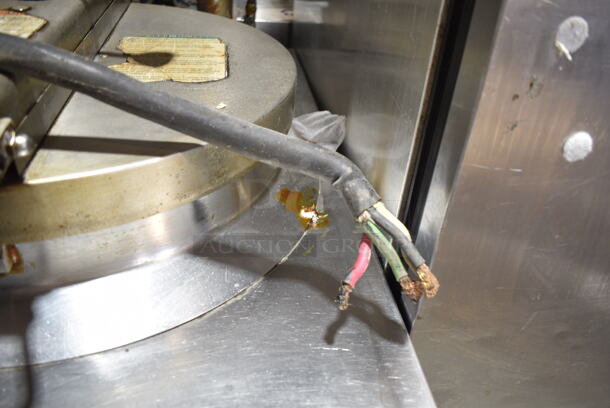 BKI FKM-F Stainless Steel Commercial Floor Style Pressure Fryer on Commercial Casters. 208 Volts, 3 Phase.  - Image 7 of 8