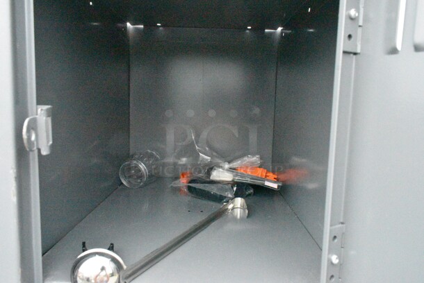 Gray Metal 6 Cubby Locker.  - Image 5 of 5
