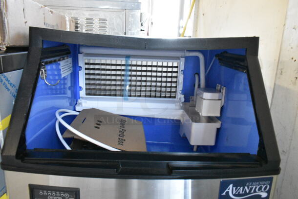 BRAND NEW SCRATCH AND DENT! 2024 Avantco 194UCF280A Stainless Steel Commercial Undercounter Full Cube Ice Machine - 299 lb. 115 Volts, 1 Phase.   - Image 6 of 10