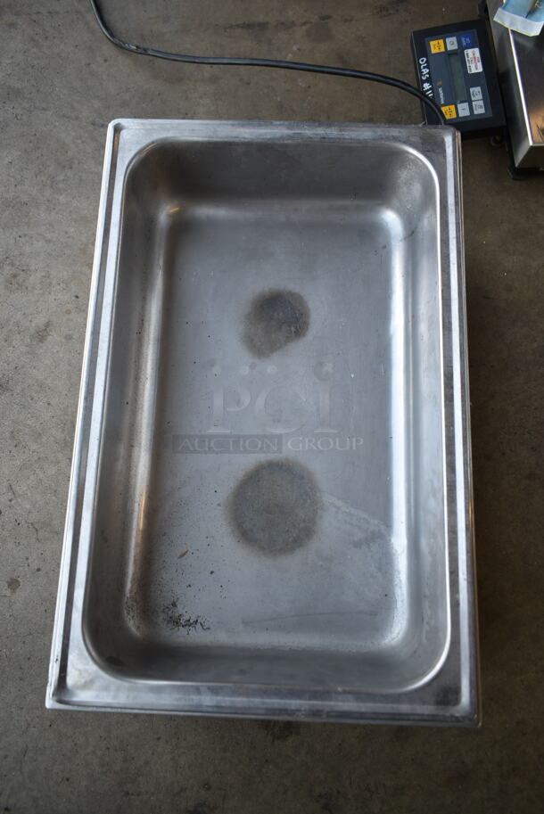 Avantco 177W50CKR Stainless Steel Commercial Countertop Food Warmer. 120 Volts, 1 Phase. Tested and Does Not Power On
 - Image 3 of 6