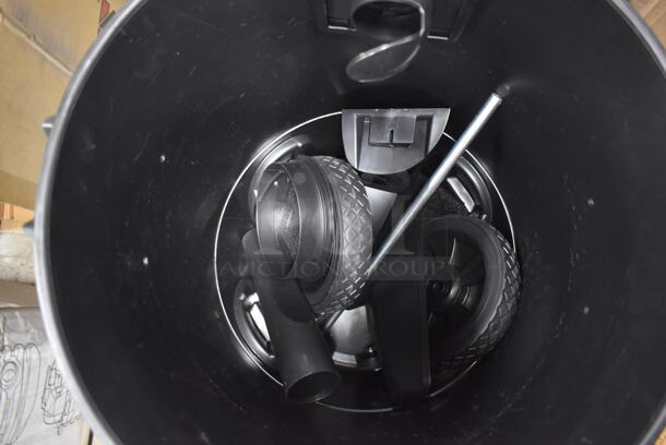 BRAND NEW IN BOX! Shop-Vac 8251405 14 Gallon 6.5 Peak HP Polyethylene Wet / Dry Vacuum with Tool Kit. 17x17x28. Tested and Working! - Image 5 of 7