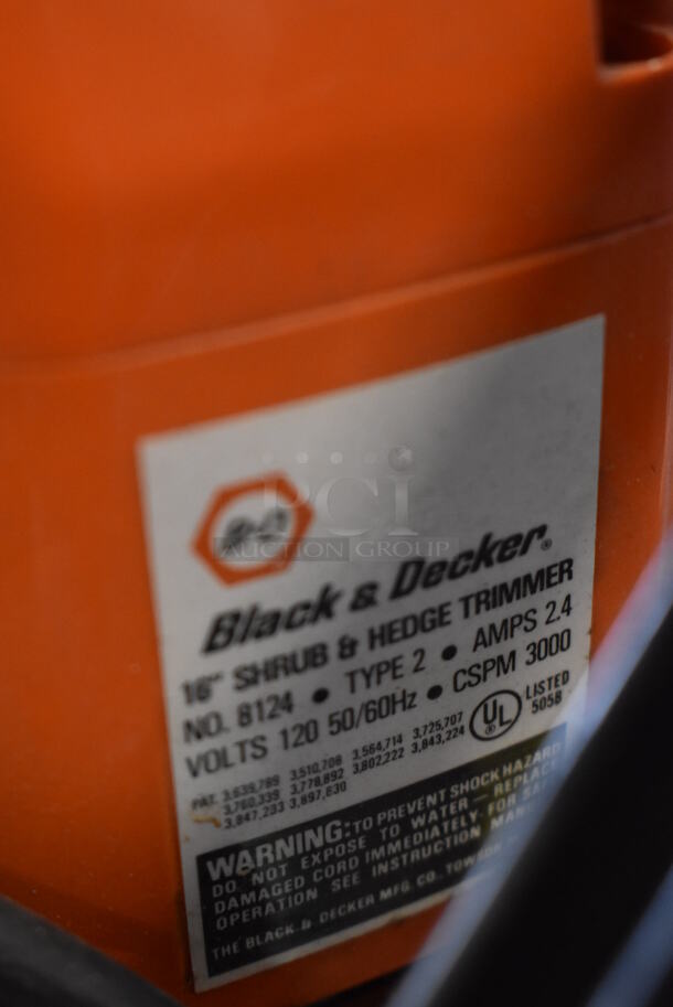 Black & Decker 16" Shrub Hedge Trimmer. 28x7x8 - Image 4 of 4